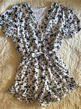 eesome Black & White Floral Wrap Romper with Tie Waist